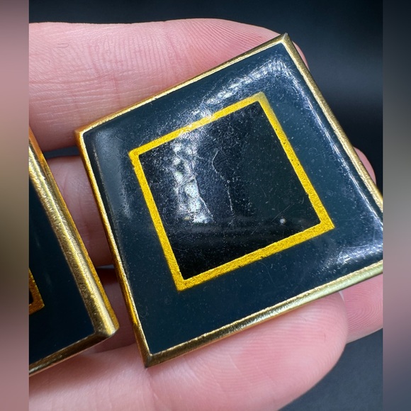 LOT 1593 18K gold plated Yves Saint Laurent vintage clip on earrings - Picture 9 of 14